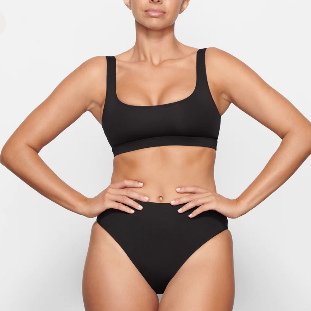 Skims Signature Swim Recycled Tank Bikini Top NWT